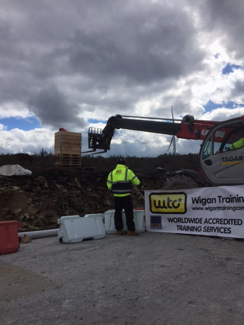 Rough Terrain Telescopic Handler training course Rough Terrain Telescopic Handler training course